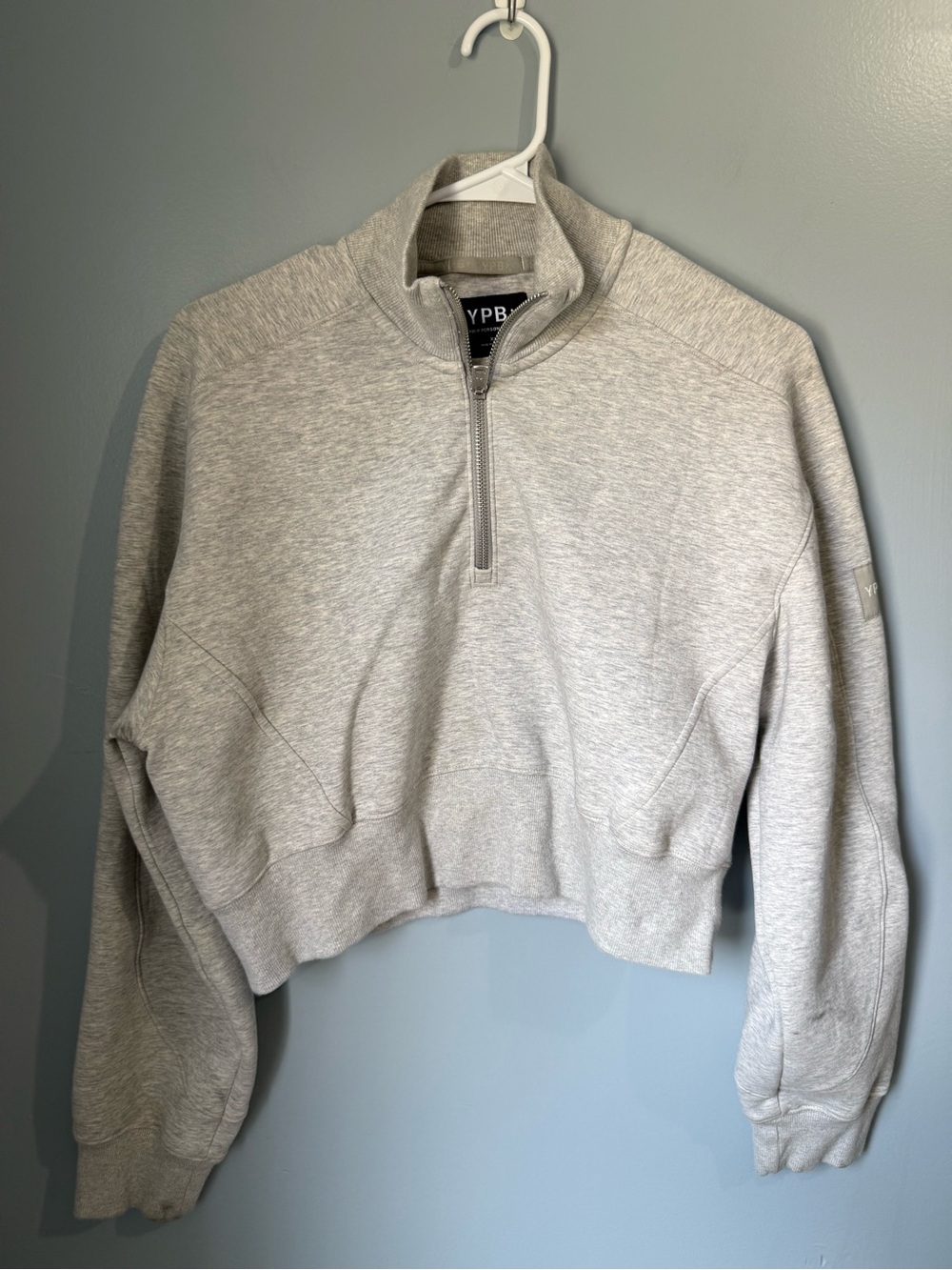 Abercrombie YPB grey half zip Size xs